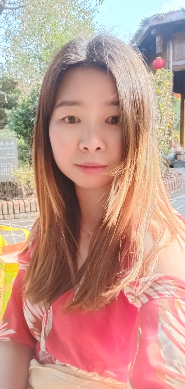 赫赫的第一张照片--镇江相亲服务中心