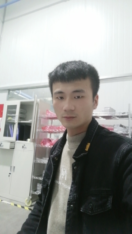 淡淡爱的第一张照片--镇江相亲服务中心