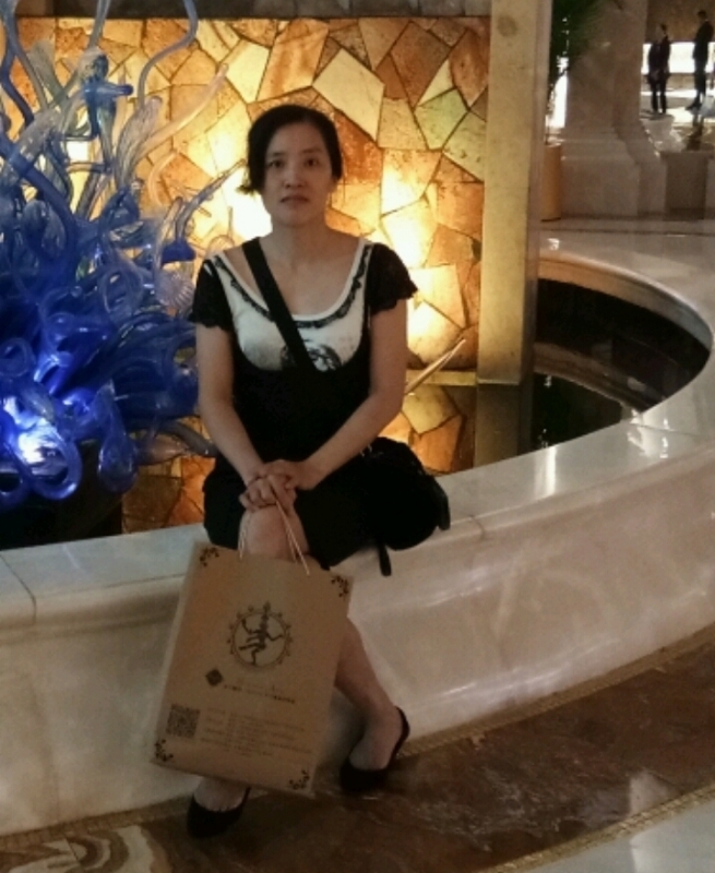Anna的第二张照片--镇江相亲服务中心