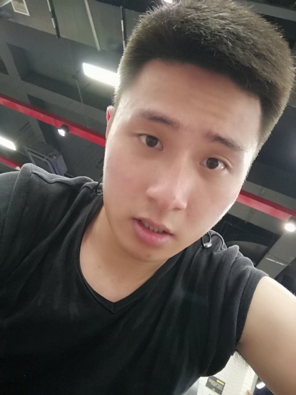 江南的雨的第一张照片--镇江相亲服务中心