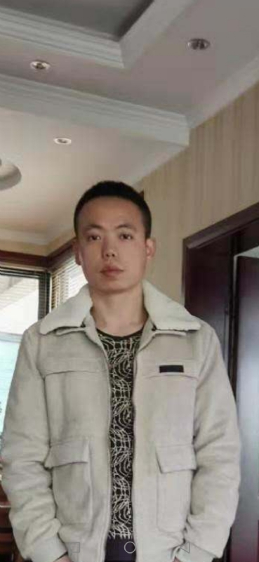 tom的第一张照片--镇江相亲服务中心