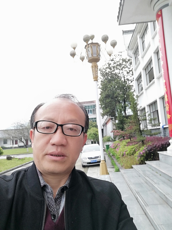 玫瑰祥云的第二张照片--镇江相亲服务中心