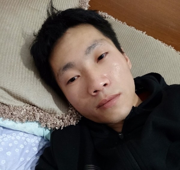 老鼠爱上猫的第一张照片--镇江相亲服务中心