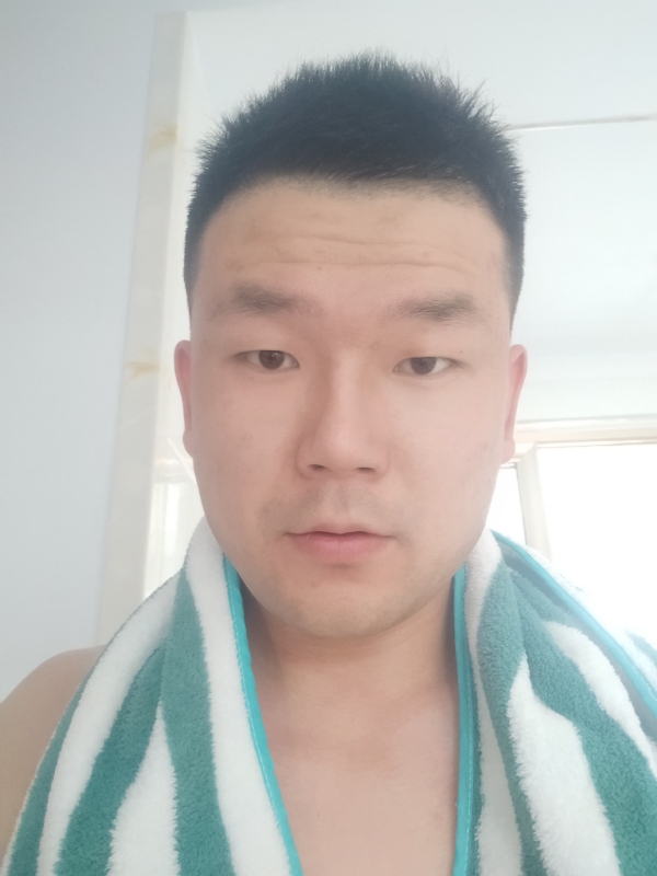 海滨的第一张照片--镇江相亲服务中心