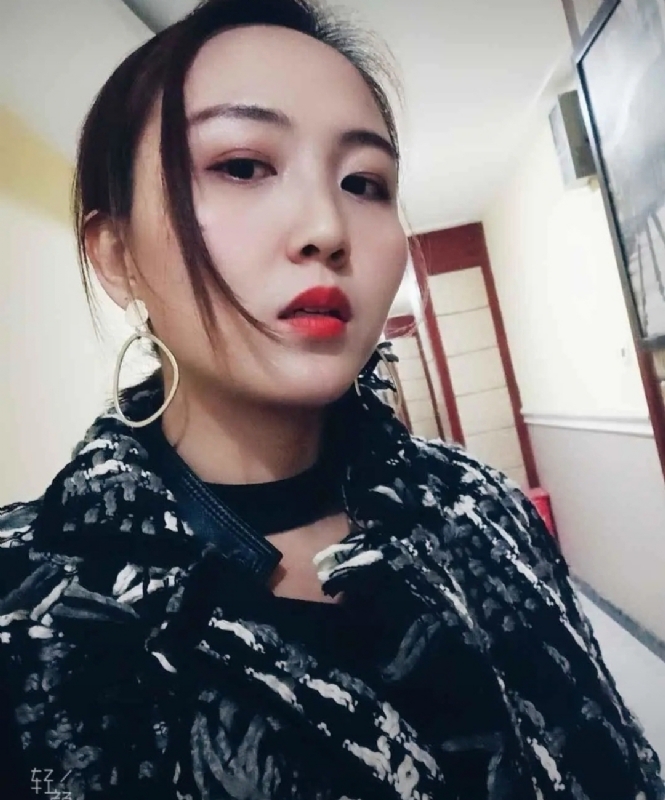 蔡包子的第二张照片--镇江相亲服务中心