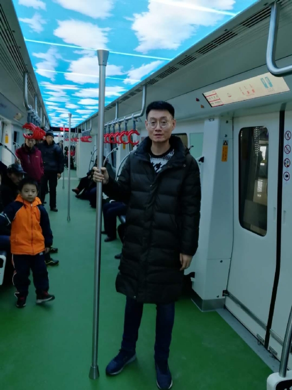 朱利安的第二张照片--镇江相亲服务中心