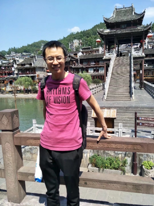 会飞的鱼的第一张照片--镇江相亲服务中心