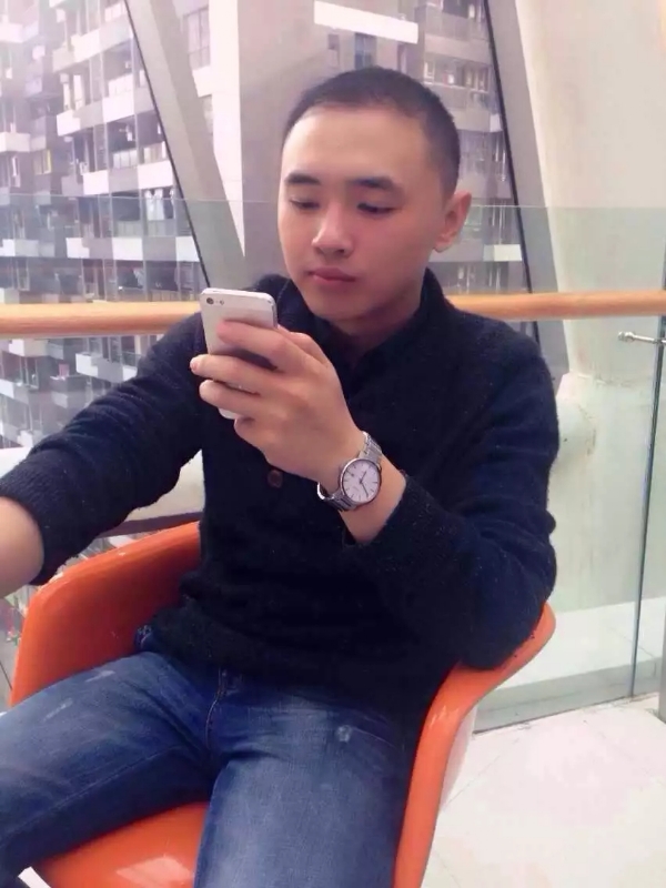 一个人的第一张照片--镇江相亲服务中心