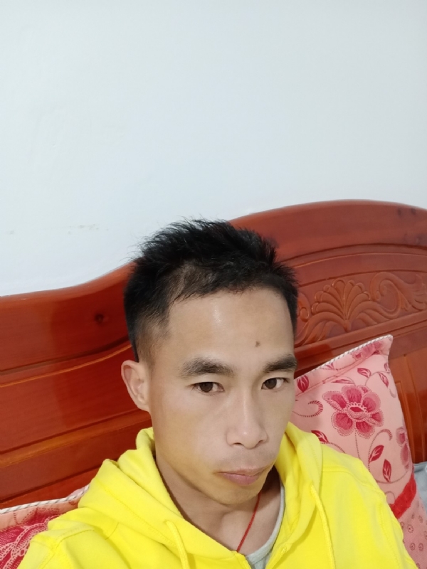小biu崽的第一张照片--镇江相亲服务中心
