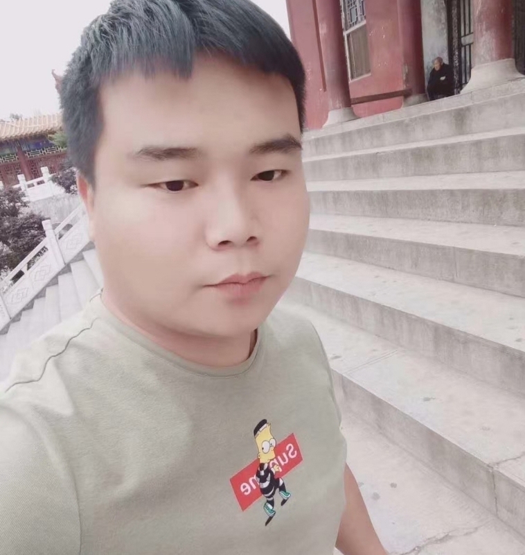 无邪的第一张照片--镇江相亲服务中心