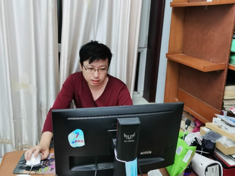 津彩的第一张照片--镇江相亲服务中心