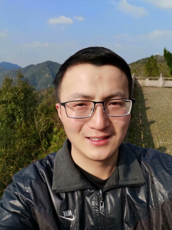 杨先生的第一张照片--镇江相亲服务中心