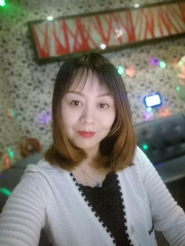 心如止水的第一张照片--镇江相亲服务中心