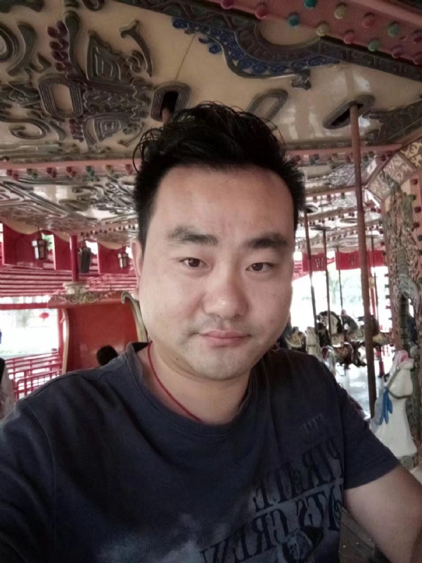 几许情深的第一张照片--镇江相亲服务中心