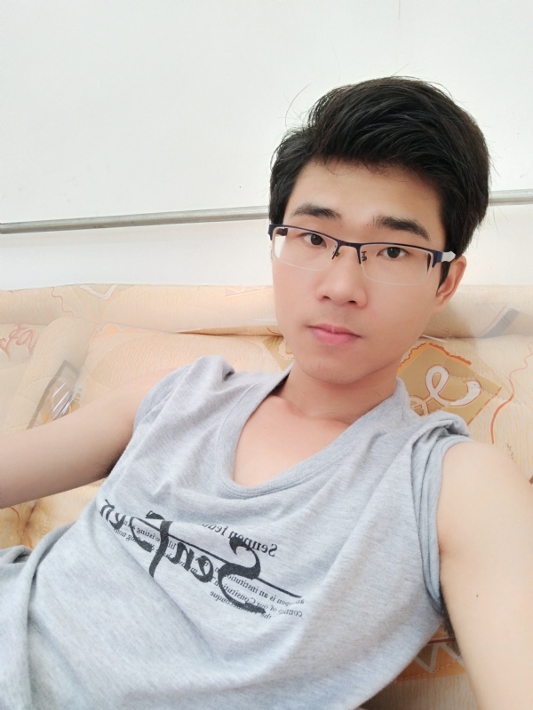 南国大帝的第一张照片--镇江相亲服务中心