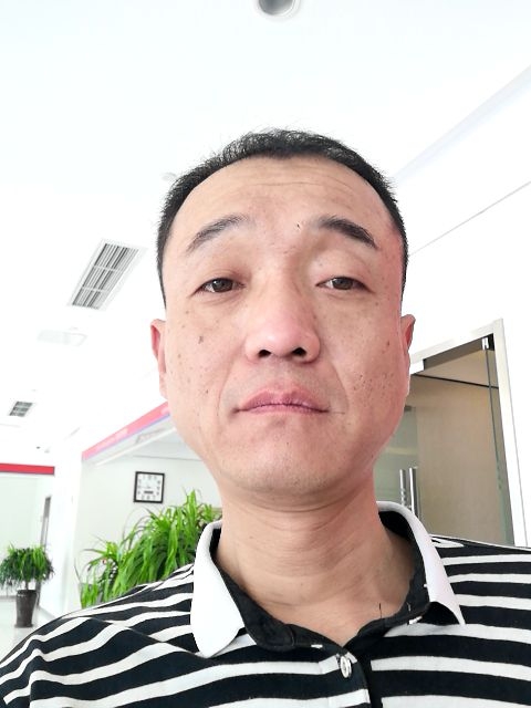 社会你的飞哥的第一张照片--镇江相亲服务中心