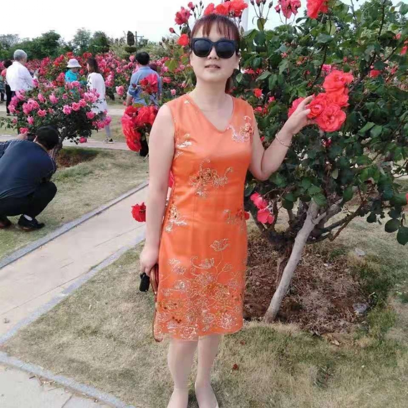 yunerfei的第二张照片--镇江相亲服务中心