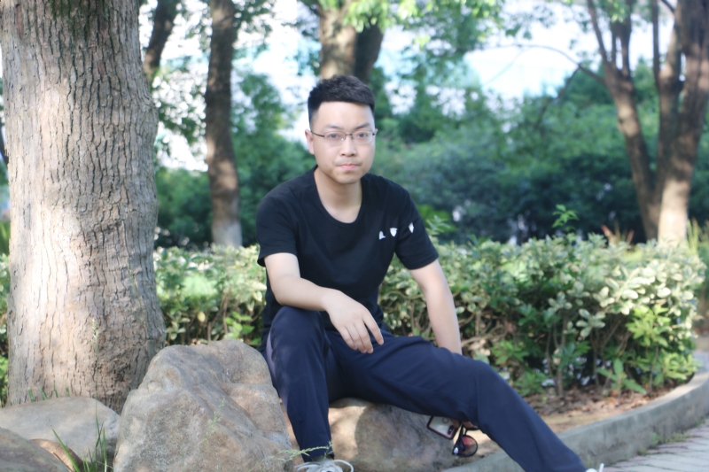 阿帆的第一张照片--镇江相亲服务中心