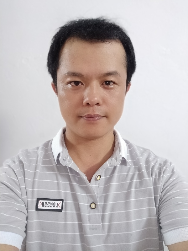冰河的第二张照片--镇江相亲服务中心