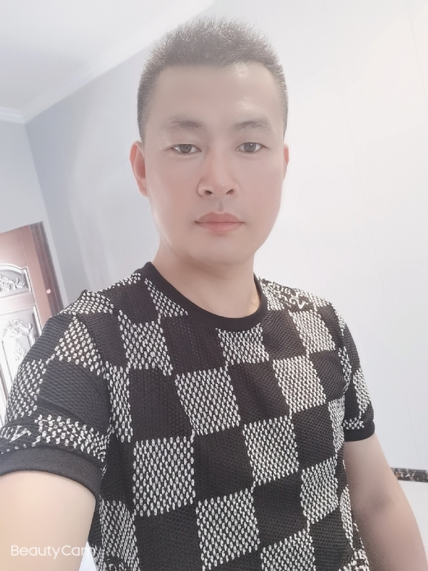 快乐无罪的第一张照片--镇江相亲服务中心