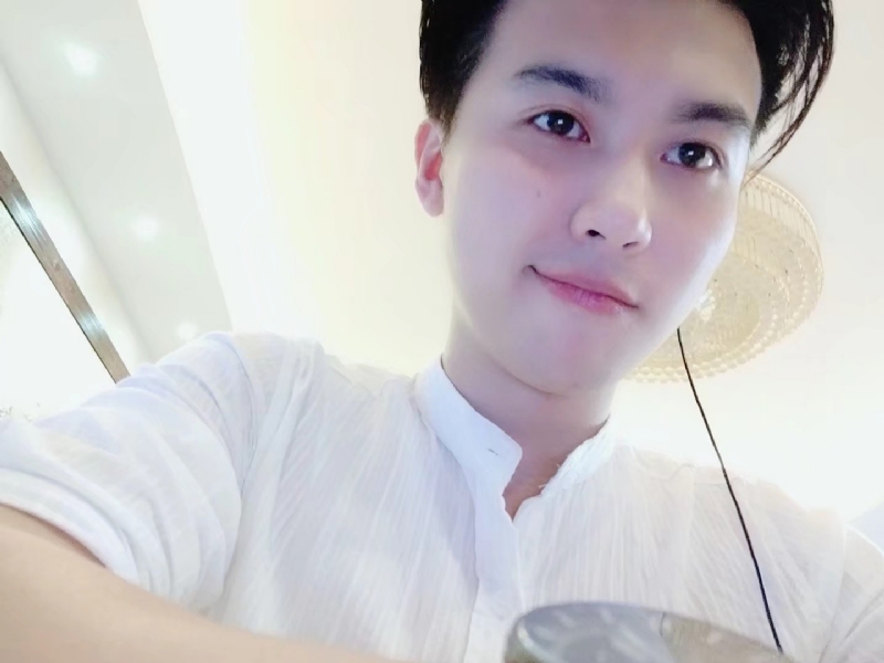 皮特王的第一张照片--镇江相亲服务中心