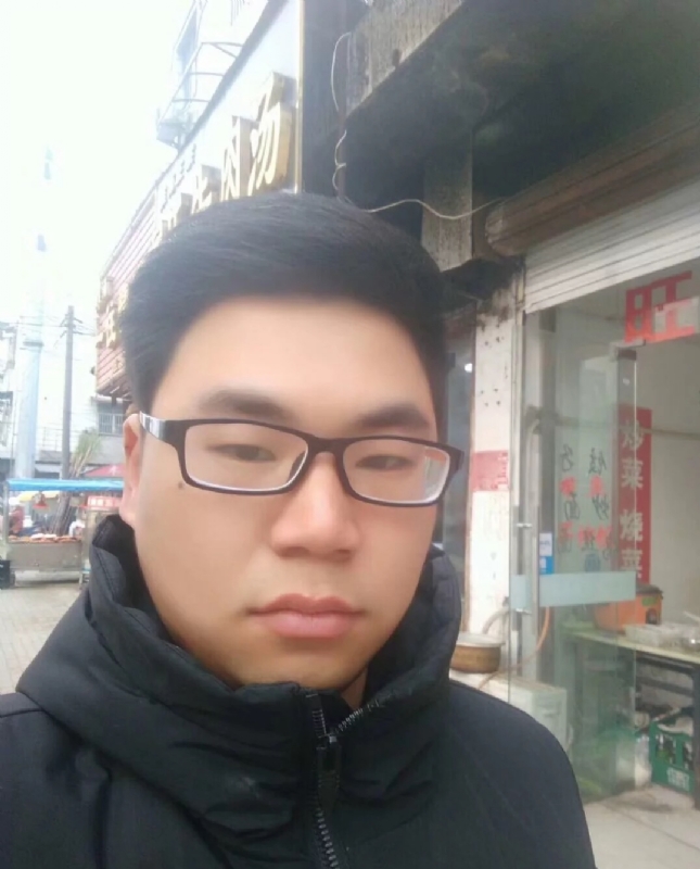 枯叶??的第一张照片--镇江相亲服务中心