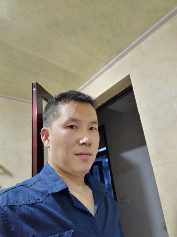 余生搀扶走的第一张照片--镇江相亲服务中心