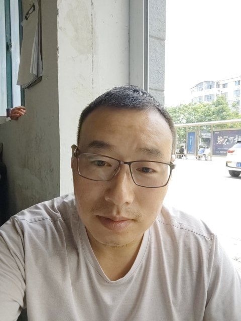 转身的距离的第一张照片--镇江相亲服务中心