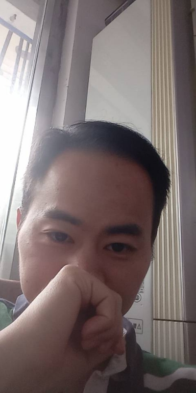 90年大叔的第一张照片--镇江相亲服务中心
