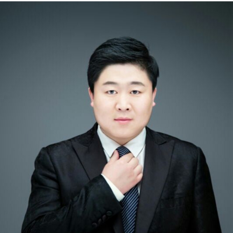 迷途小书童的第一张照片--镇江相亲服务中心
