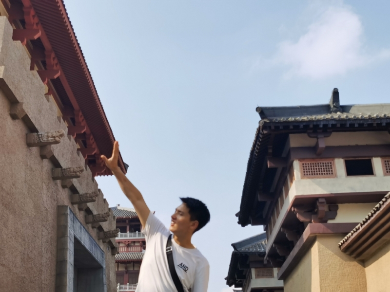 咸鱼不闲的第一张照片--镇江相亲服务中心