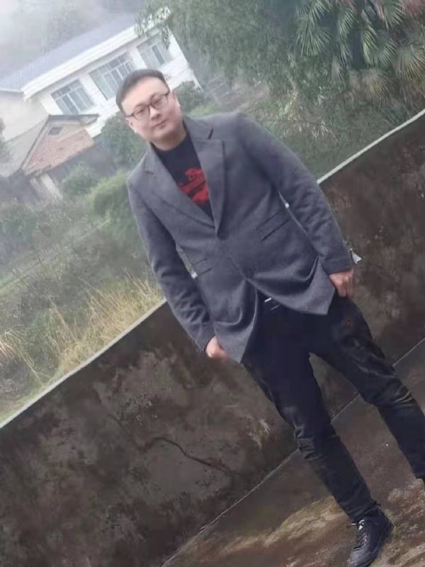 冰城的第一张照片--镇江相亲服务中心