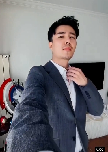 孤獨一郎的第一张照片--镇江相亲服务中心