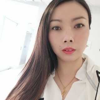 粉色蝴蝶結的第一张照片--镇江相亲服务中心