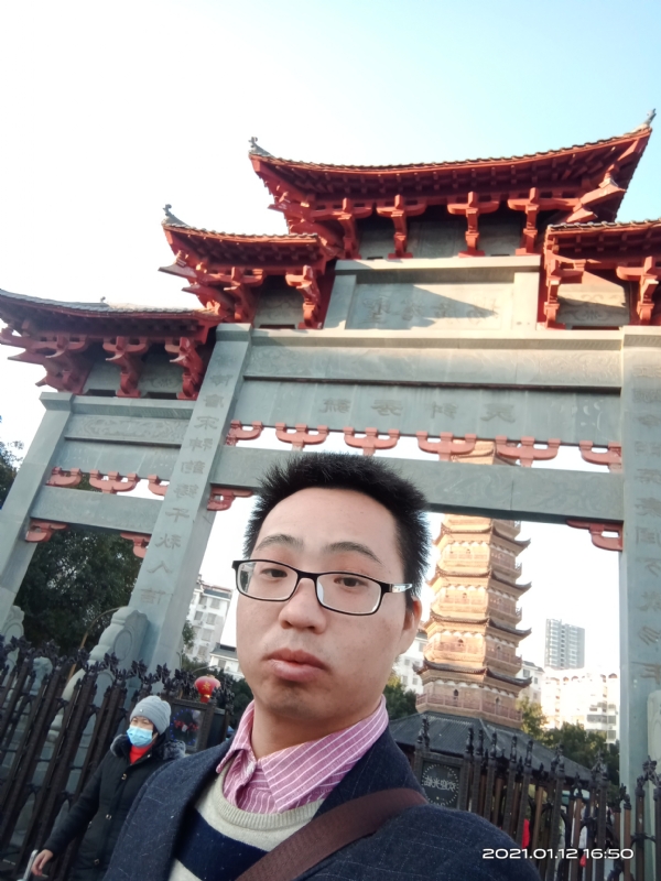 碧血丹心的第一张照片--镇江相亲服务中心
