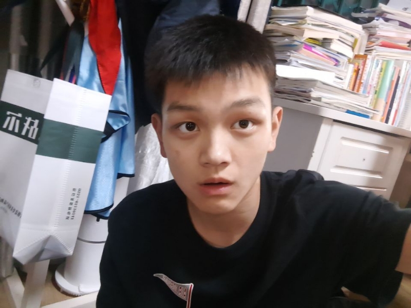 找人月的第一张照片--镇江相亲服务中心