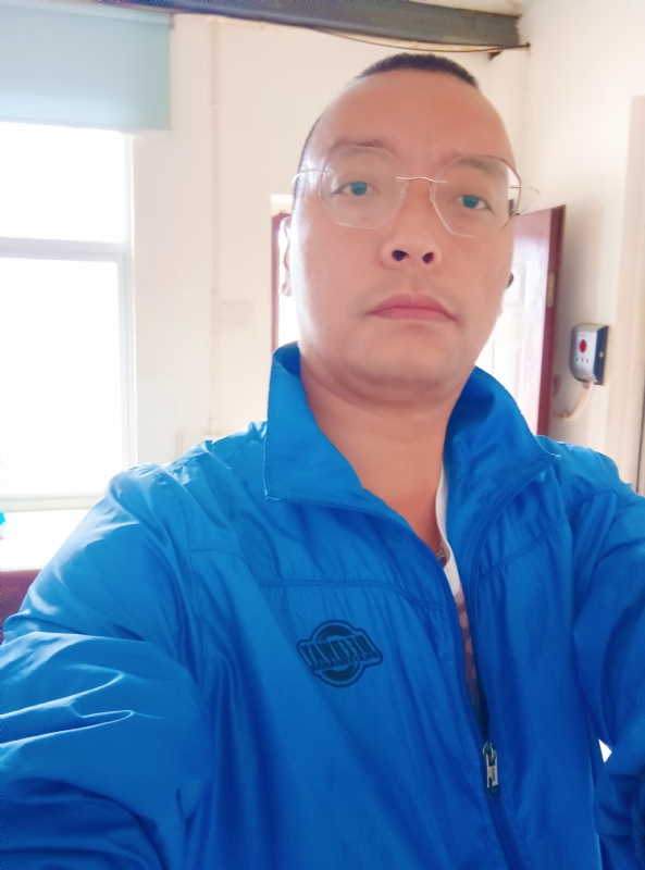 通海混混的第一张照片--镇江相亲服务中心