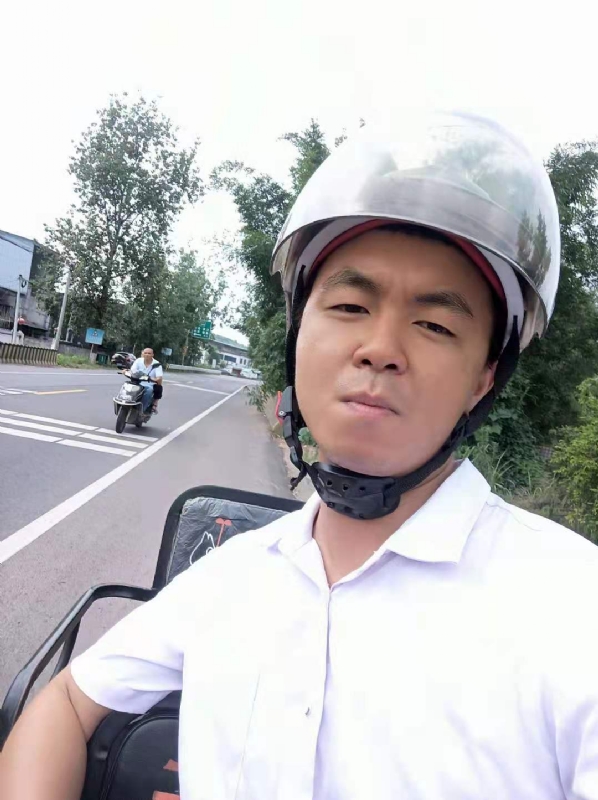 紧张死了的第一张照片--镇江相亲服务中心