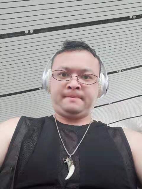 醉叶孤城的第一张照片--镇江相亲服务中心