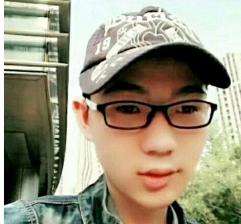 小霪虫的第三张照片--镇江相亲服务中心