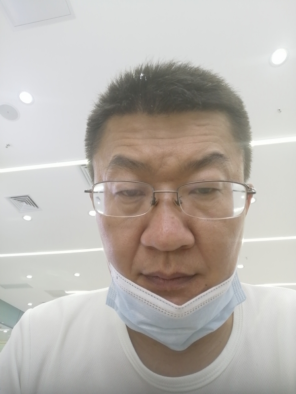 无奈的第一张照片--镇江相亲服务中心