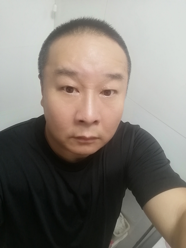 一束光的第一张照片--镇江相亲服务中心