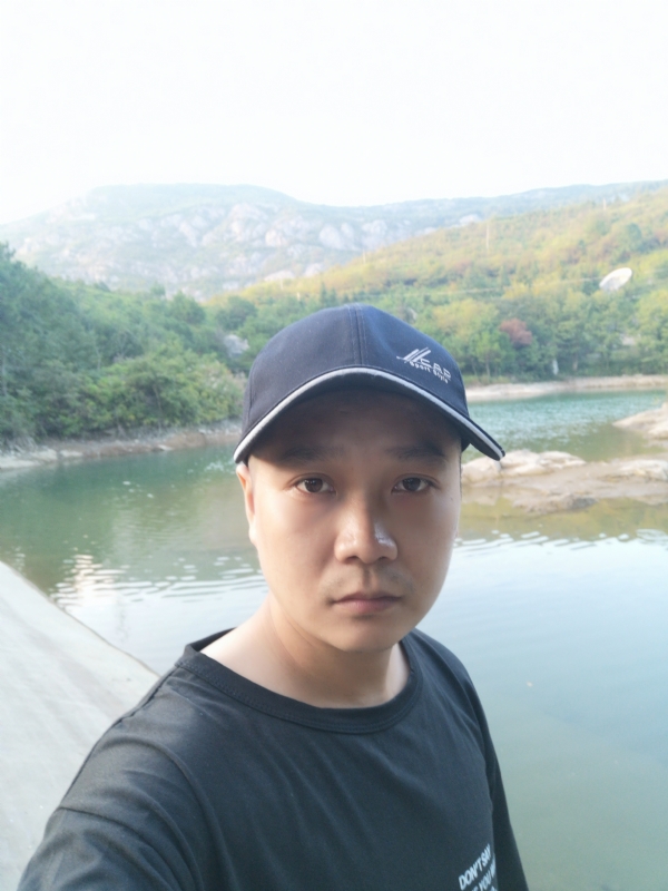 夜晚的第一张照片--镇江相亲服务中心