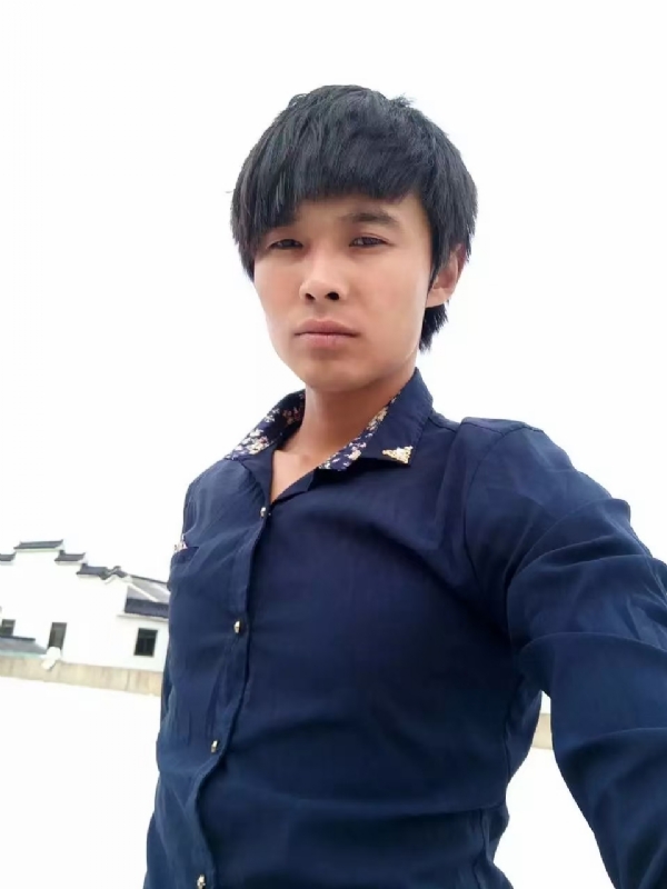 庸人自扰的第一张照片--镇江相亲服务中心