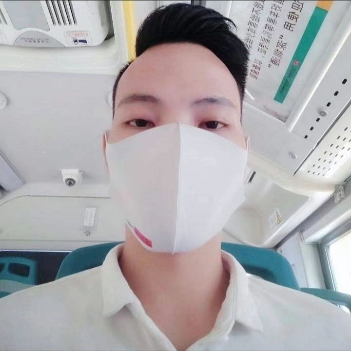 摆渡者的第一张照片--镇江相亲服务中心