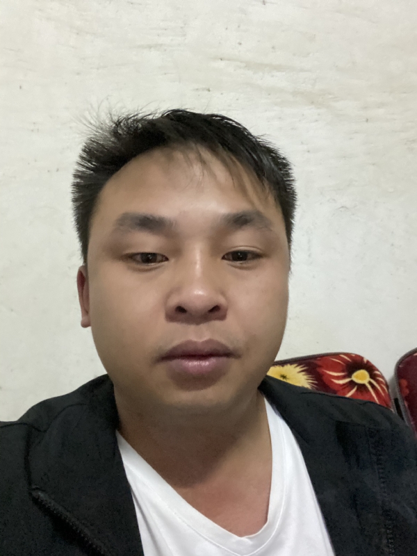 啊呜的第一张照片--镇江相亲服务中心