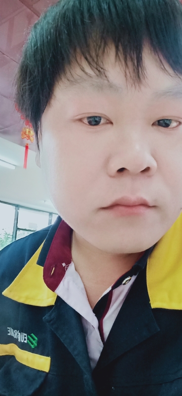 三哥哥的第一张照片--镇江相亲服务中心