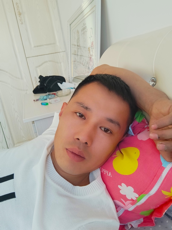 一个人的第一张照片--镇江相亲服务中心