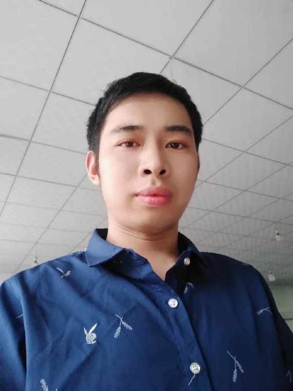 啊辉的第一张照片--镇江相亲服务中心
