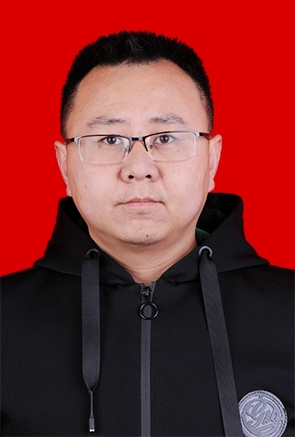 小熊维尼的第一张照片--镇江相亲服务中心